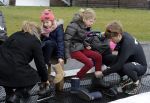 Biddinghuizen 31 januari 2016
Training voor de hollandse 100 op de schaatsbaan van Biddinghuizen. Aanwezig oa Prins Bernhard jr met kinderen Prinses Marilene Prins Maurits en Prinses Anna Prins Pieter Christiaan Prinses Emma Prinses Margriet Leontien Zijlaard v Moorsel met man Michael Zijlaard en dochter Indy Rosanna Kluivert met Patrick Nino Demy Shane en Justin Kluivert.