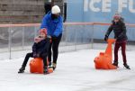Biddinghuizen 31 januari 2016
Training voor de hollandse 100 op de schaatsbaan van Biddinghuizen. Aanwezig oa Prins Bernhard jr met kinderen Prinses Marilene Prins Maurits en Prinses Anna Prins Pieter Christiaan Prinses Emma Prinses Margriet Leontien Zijlaard v Moorsel met man Michael Zijlaard en dochter Indy Rosanna Kluivert met Patrick Nino Demy Shane en Justin Kluivert.