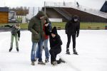 Biddinghuizen 31 januari 2016
Training voor de hollandse 100 op de schaatsbaan van Biddinghuizen. Aanwezig oa Prins Bernhard jr met kinderen Prinses Marilene Prins Maurits en Prinses Anna Prins Pieter Christiaan Prinses Emma Prinses Margriet Leontien Zijlaard v Moorsel met man Michael Zijlaard en dochter Indy Rosanna Kluivert met Patrick Nino Demy Shane en Justin Kluivert.