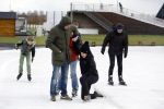 Biddinghuizen 31 januari 2016
Training voor de hollandse 100 op de schaatsbaan van Biddinghuizen. Aanwezig oa Prins Bernhard jr met kinderen Prinses Marilene Prins Maurits en Prinses Anna Prins Pieter Christiaan Prinses Emma Prinses Margriet Leontien Zijlaard v Moorsel met man Michael Zijlaard en dochter Indy Rosanna Kluivert met Patrick Nino Demy Shane en Justin Kluivert.