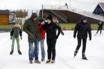 Biddinghuizen 31 januari 2016
Training voor de hollandse 100 op de schaatsbaan van Biddinghuizen. Aanwezig oa Prins Bernhard jr met kinderen Prinses Marilene Prins Maurits en Prinses Anna Prins Pieter Christiaan Prinses Emma Prinses Margriet Leontien Zijlaard v Moorsel met man Michael Zijlaard en dochter Indy Rosanna Kluivert met Patrick Nino Demy Shane en Justin Kluivert.