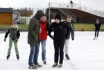 Biddinghuizen 31 januari 2016
Training voor de hollandse 100 op de schaatsbaan van Biddinghuizen. Aanwezig oa Prins Bernhard jr met kinderen Prinses Marilene Prins Maurits en Prinses Anna Prins Pieter Christiaan Prinses Emma Prinses Margriet Leontien Zijlaard v Moorsel met man Michael Zijlaard en dochter Indy Rosanna Kluivert met Patrick Nino Demy Shane en Justin Kluivert.
