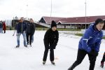 Biddinghuizen 31 januari 2016
Training voor de hollandse 100 op de schaatsbaan van Biddinghuizen. Aanwezig oa Prins Bernhard jr met kinderen Prinses Marilene Prins Maurits en Prinses Anna Prins Pieter Christiaan Prinses Emma Prinses Margriet Leontien Zijlaard v Moorsel met man Michael Zijlaard en dochter Indy Rosanna Kluivert met Patrick Nino Demy Shane en Justin Kluivert.