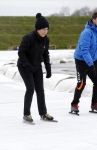 Biddinghuizen 31 januari 2016
Training voor de hollandse 100 op de schaatsbaan van Biddinghuizen. Aanwezig oa Prins Bernhard jr met kinderen Prinses Marilene Prins Maurits en Prinses Anna Prins Pieter Christiaan Prinses Emma Prinses Margriet Leontien Zijlaard v Moorsel met man Michael Zijlaard en dochter Indy Rosanna Kluivert met Patrick Nino Demy Shane en Justin Kluivert.