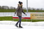 Biddinghuizen 31 januari 2016
Training voor de hollandse 100 op de schaatsbaan van Biddinghuizen. Aanwezig oa Prins Bernhard jr met kinderen Prinses Marilene Prins Maurits en Prinses Anna Prins Pieter Christiaan Prinses Emma Prinses Margriet Leontien Zijlaard v Moorsel met man Michael Zijlaard en dochter Indy Rosanna Kluivert met Patrick Nino Demy Shane en Justin Kluivert.