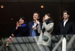 Amsterdam 7 februari 2016
Afscheid John Heitinga voor de wedstrijd AJAX-Feyenoord in de arena.
Zijn vrouw Charlotte Sophie en kinderen Jezebel en Lennox zijn ook aanwezig.
Robert ten Brink met vrouw en dochter