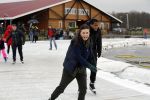 Biddinghuizen 31 januari 2016
Training voor de hollandse 100 op de schaatsbaan van Biddinghuizen. Aanwezig oa Prins Bernhard jr met kinderen Prinses Marilene Prins Maurits en Prinses Anna Prins Pieter Christiaan Prinses Emma Prinses Margriet Leontien Zijlaard v Moorsel met man Michael Zijlaard en dochter Indy Rosanna Kluivert met Patrick Nino Demy Shane en Justin Kluivert.