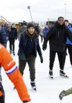 Biddinghuizen 31 januari 2016
Training voor de hollandse 100 op de schaatsbaan van Biddinghuizen. Aanwezig oa Prins Bernhard jr met kinderen Prinses Marilene Prins Maurits en Prinses Anna Prins Pieter Christiaan Prinses Emma Prinses Margriet Leontien Zijlaard v Moorsel met man Michael Zijlaard en dochter Indy Rosanna Kluivert met Patrick Nino Demy Shane en Justin Kluivert.