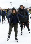 Biddinghuizen 31 januari 2016
Training voor de hollandse 100 op de schaatsbaan van Biddinghuizen. Aanwezig oa Prins Bernhard jr met kinderen Prinses Marilene Prins Maurits en Prinses Anna Prins Pieter Christiaan Prinses Emma Prinses Margriet Leontien Zijlaard v Moorsel met man Michael Zijlaard en dochter Indy Rosanna Kluivert met Patrick Nino Demy Shane en Justin Kluivert.