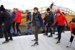 Biddinghuizen 31 januari 2016
Training voor de hollandse 100 op de schaatsbaan van Biddinghuizen. Aanwezig oa Prins Bernhard jr met kinderen Prinses Marilene Prins Maurits en Prinses Anna Prins Pieter Christiaan Prinses Emma Prinses Margriet Leontien Zijlaard v Moorsel met man Michael Zijlaard en dochter Indy Rosanna Kluivert met Patrick Nino Demy Shane en Justin Kluivert.