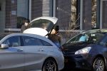 Amsterdam 17 januari 2016
de ex van Ruben Nicolai neemt zijn auto mee.
