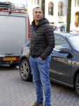 Amsterdam 28 januari 2016 
Ruud Gullit met zijn mercedes A klasse in Amsterdam zuid.