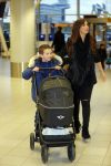 Amsterdam 19 januari 2016
Yolanthe Sneijder Cabau en Jessey Sneijder op schiphol met Xess Xava. Ze vliegen terug naar istanbul