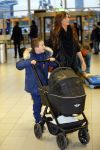 Amsterdam 19 januari 2016
Yolanthe Sneijder Cabau en Jessey Sneijder op schiphol met Xess Xava. Ze vliegen terug naar istanbul