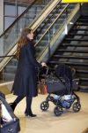 Amsterdam 19 januari 2016
Yolanthe Sneijder Cabau en Jessey Sneijder op schiphol met Xess Xava. Ze vliegen terug naar istanbul