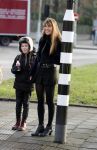 Amsterdam 10 januari 2017 
Beeretje v Beers met dochter op de apollolaan