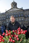 Amsterdam 21 januari 2017 
Boer Tom Groot bij event met tulpen bij paleis op de dam.