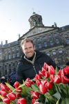 Amsterdam 21 januari 2017 
Boer Tom Groot bij event met tulpen bij paleis op de dam.