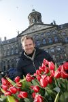 Amsterdam 21 januari 2017 
Boer Tom Groot bij event met tulpen bij paleis op de dam.
