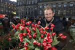 Amsterdam 21 januari 2017 
Boer Tom Groot bij event met tulpen bij paleis op de dam.
