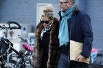 Amsterdam 21 januari 2017  
Connie Witteman met partner Eugene v Dun op de cornelis schuytstraat.