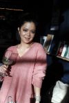 Amsterdam 11 januari 2017
Presentatie boek Opvliegers! 
Proosten op het boek en het nieuwe Jaar 2017 met oa Peggy Vrijens, Sandra Mattie, Laura Vlasblom, Antje Monteiro, Carolina Mout en Cystine Carreon Rick Engelkes