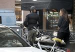 Amsterdam 20 januari 2017
Dave Roelvink met zijn nieuwe vriendin Julia Mekkes nadat ze geluncht hebben bij v Dam op de cornelis Schuytstraat
