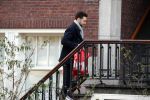 Amsterdam 15 januari 2017
Dexter van der Voorn de vriend van Eva Jinek doet boodschappen en gaat naar huis Eva