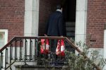 Amsterdam 15 januari 2017
Dexter van der Voorn de vriend van Eva Jinek doet boodschappen en gaat naar huis Eva