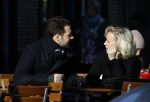 Amsterdam 21 januari 2017  
Eva Jinek met vriend Dexter van der Voorn op de beethovenstraat.