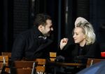 Amsterdam 21 januari 2017  
Eva Jinek met vriend Dexter van der Voorn op de beethovenstraat.