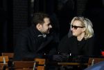Amsterdam 21 januari 2017  
Eva Jinek met vriend Dexter van der Voorn op de beethovenstraat.