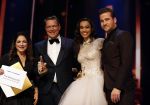 Utrecht 12 januari 2017
Uitreiking musical awards in het beatrixtheater. Gloria Estefan met Albert Verlinde Romy Monteiro en Dave Mantel