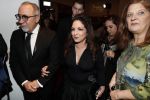 Utrecht 12 januari 2017
Uitreiking musical awards in het beatrixtheater. Gloria Estefan met man Emilio en Karin Riethoven en Menno