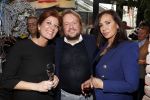 Amsterdam 29 januari 2017 
Surprise party Harry Mens vanwege zijn 70e verjaardag. Het werd gevierd op het leidse plein. Henk Mooyekind met .. en Mona de ex van Harry