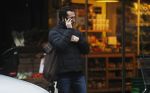 Amsterdam 24 januari 2017
Jacob Derwig bellend bij supermarkt