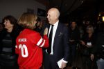 Hoorn 16 januari 2017
Premiere van FIFA Blatter, de val van de voetbalkeizer, in Schouwburg Het Park in Hoorn. Jan Smit met vrouw