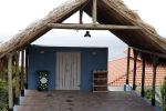Curacao 30 december 2017
Jeroen Pauw heeft een carport voor zijn auto bij zijn huis gebouwd.