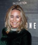 Amsterdam 9 januari 2016
Premiere Brimstone in Tuschinski met oa Emilia Jones en Dakota Fanning gemaakt door regisseur Martin Koolhoven .
Jetteke v Lexmond