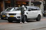 Amsterdam 30 januari 2017  
Lil Kleine in zijn nieuwe Range Rover sport. Hij koopt broodjes bij de hergo