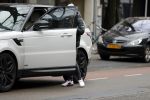 Amsterdam 30 januari 2017  
Lil Kleine in zijn nieuwe Range Rover sport. Hij koopt broodjes bij de hergo