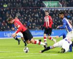 Eindhoven, 22 Januari 2017 
Kompetitiewedstrijd PSV-SC Heerenveen, eindstand 4-3
Luuk de Jong wprdt onderuit gehaald door Doke Schmidt, Penalty wordt gemist door Gaston Pereiro.