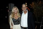 Hoofddorp 17 januari 2017
Patricia Paay is opnieuw getrouwd met Robbert Hinfelaar. Dat gebeurde in Claus party Center in Hoofddorp. John Heuckenroth met Mandy de Poel
