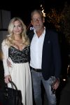 Hoofddorp 17 januari 2017
Patricia Paay is opnieuw getrouwd met Robbert Hinfelaar. Dat gebeurde in Claus party Center in Hoofddorp. John Heuckenroth met Mandy de Poel