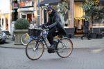 Amsterdam 21 januari 2017
Mari v d Ven op zijn electrische fiets
