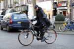 Amsterdam 21 januari 2017
Mari v d Ven op zijn electrische fiets