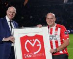Eindhoven, 22 Januari 2017 Kompetitiewedstrijd PSV-SC Heerenveen, eindstand 4-3 met o.a. Michael v Gerwen die werd gehuldigd.