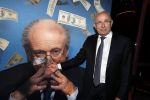 Hoorn 16 januari 2017
Premiere van FIFA Blatter, de val van de voetbalkeizer, in Schouwburg Het Park in Hoorn. 
Michael v Praag met zijn vrouw