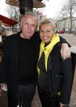 Amsterdam 29 januari 2017 
Surprise party Harry Mens vanwege zijn 70e verjaardag. Het werd gevierd op het leidse plein. harry met Sandra Peet