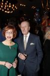 Amsterdam 29 januari 2017 
Surprise party Harry Mens vanwege zijn 70e verjaardag. Het werd gevierd op het leidse plein. Marijke Helwegen met Theo Hiddema